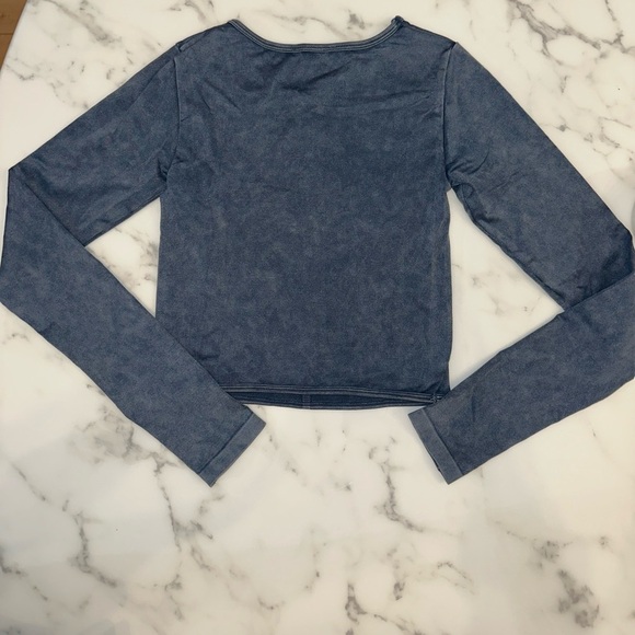 Zara Top​​​ - Picture 4 of 4